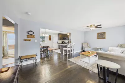 [Address not provided], Oak Lawn, IL 60453 - Photo 5