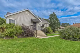 9537 Central Ave, Oak Lawn, IL 60453 - Photo 3