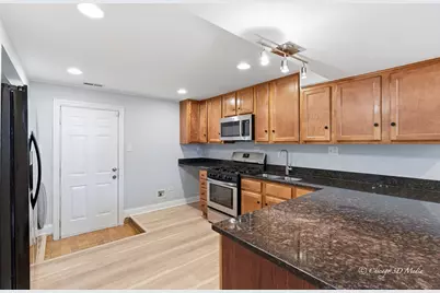 4558 N Kostner Avenue #G, Chicago, IL 60630 - Photo 7