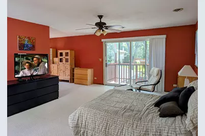 910 E Cherry Lane, Arlington Heights, IL 60004 - Photo 15