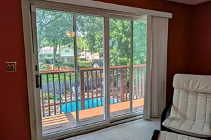 910 E Cherry Ln, Arlington Heights, IL 60004 - Photo 13