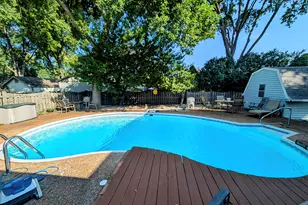 910 E Cherry Ln, Arlington Heights, IL 60004 - Photo 29
