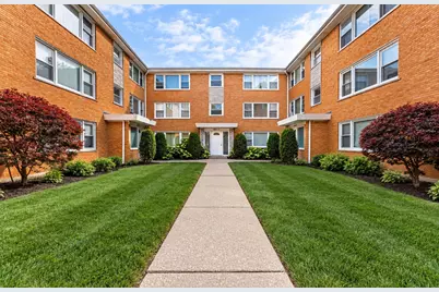 6935 W 64th Place #2A, Chicago, IL 60638 - Photo 1