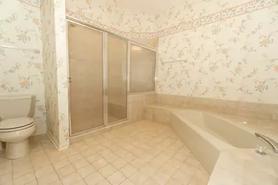 2157 N Lake Shore Circle, Arlington Heights, IL 60004 - Photo 19