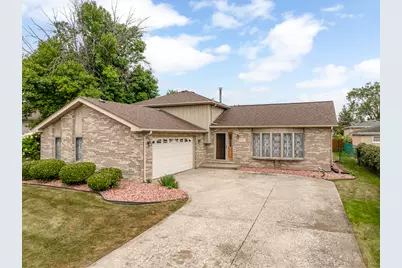 8515 Leclaire Avenue, Burbank, IL 60459 - Photo 1