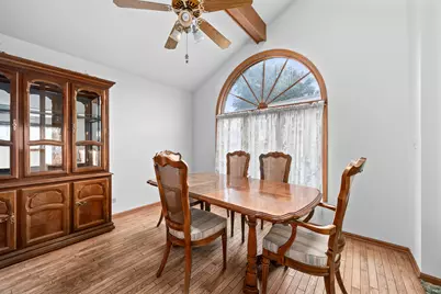 8515 Leclaire Avenue, Burbank, IL 60459 - Photo 5