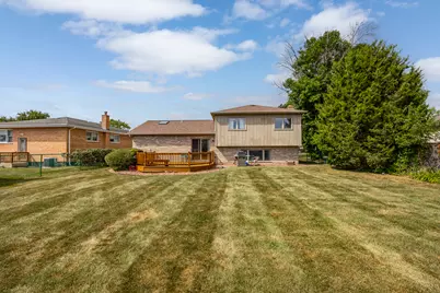 8515 Leclaire Avenue, Burbank, IL 60459 - Photo 21