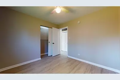 115 Princeton Street, Hoffman Estates, IL 60169 - Photo 5