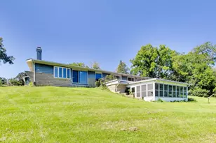 24072 W Hawthorne Ln, Antioch, IL 60002 - Photo 55