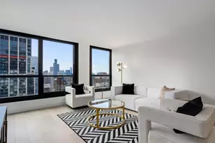 1030 N State St, Chicago, IL 60610 - Photo 5