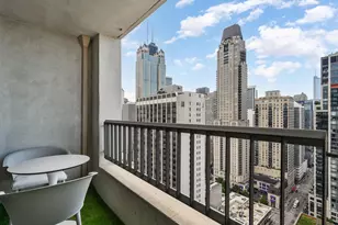1030 N State St, Chicago, IL 60610 - Photo 19