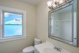 310 N Mclean St, Bloomington, IL 61701 - Photo 25