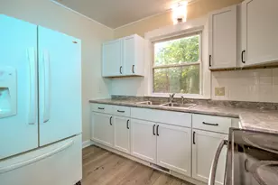 310 N Mclean St, Bloomington, IL 61701 - Photo 17