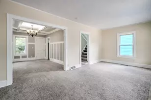 310 N Mclean St, Bloomington, IL 61701 - Photo 11