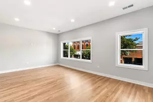 20 W Jefferson Ave, Naperville, IL 60540 - Photo 11