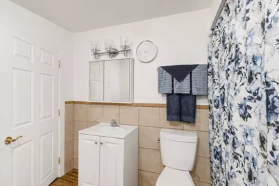 14041 S Calhoun Avenue, Burnham, IL 60633 - Photo 13