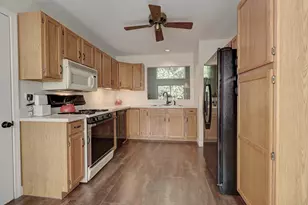 4177 Whitetail Ct, Joliet, IL 60431 - Photo 9
