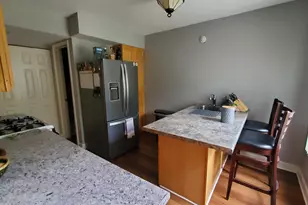 7342 Winthrop Way, Downers Grove, IL 60516 - Photo 9