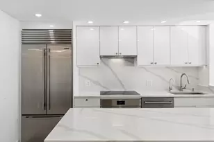 195 N Harbor Dr, Chicago, IL 60601 - Photo 11
