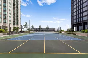 195 N Harbor Dr, Chicago, IL 60601 - Photo 49