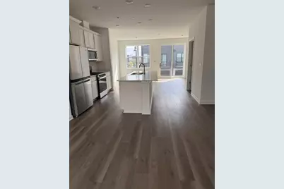 2226 Lakeshore Drive #2226, Schaumburg, IL 60173 - Photo 3