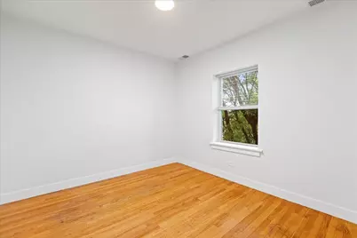 4055 N Spaulding Avenue #3, Chicago, IL 60618 - Photo 13