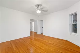 4055 N Spaulding Ave, Chicago, IL 60618 - Photo 11
