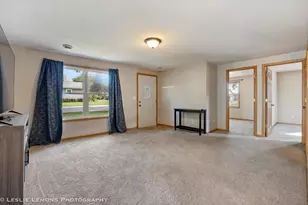 126 E Kerr St, Sycamore, IL 60178 - Photo 11
