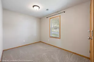 126 E Kerr St, Sycamore, IL 60178 - Photo 15