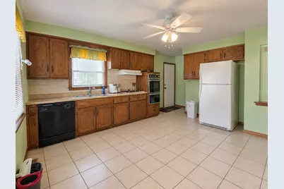 404 Westgate Avenue, Chicago Heights, IL 60411 - Photo 5