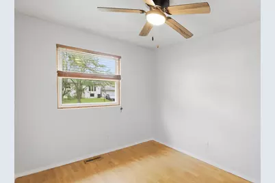9417 Hawthorne Avenue, Mokena, IL 60448 - Photo 9