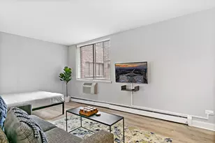 541 W Oakdale Ave, Chicago, IL 60657 - Photo 7