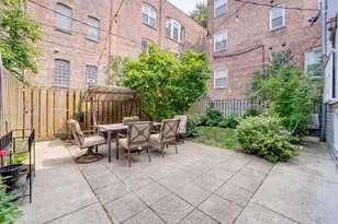 2523 W Iowa St, Chicago, IL 60622 - Photo 27