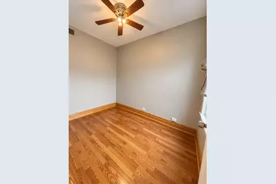 3347 S Emerald Avenue #2, Chicago, IL 60616 - Photo 3