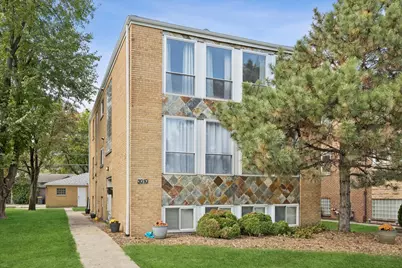 3010 Harlem Avenue #3, Riverside, IL 60546 - Photo 1