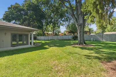 7202 Gold Grove Place, Darien, IL 60561 - Photo 55