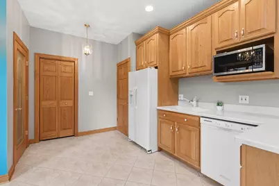 7202 Gold Grove Place, Darien, IL 60561 - Photo 23