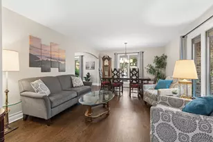 7202 Gold Grove Pl, Darien, IL 60561 - Photo 7