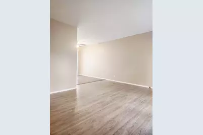 3152 Medford Court #3152, Streamwood, IL 60107 - Photo 3