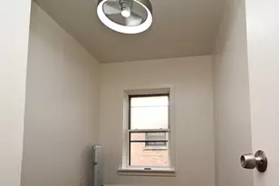 959 E 61st St, Chicago, IL 60637 - Photo 17