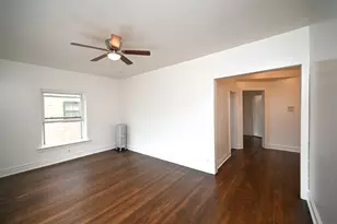 959 E 61st St, Chicago, IL 60637 - Photo 5
