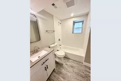 1429 N Fairfield Avenue, Chicago, IL 60622 - Photo 5