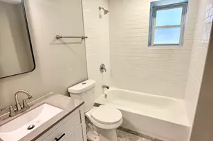 1429 N Fairfield Ave, Chicago, IL 60622 - Photo 5