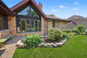 254 Wood Glen Ln, Oak Brook, IL 60523 - Photo 31