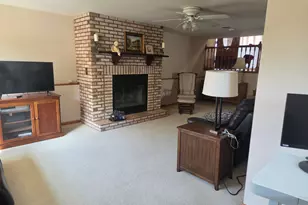 10715 S Nordica Ave, Worth, IL 60482 - Photo 13