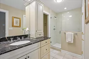1 Regent wood Rd, Northfield, IL 60093 - Photo 27