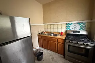 7321 S Stewart Ave, Chicago, IL 60621 - Photo 5