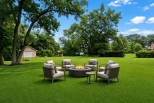 9S711 Brookbank Rd, Willowbrook, IL 60527 - Photo 19