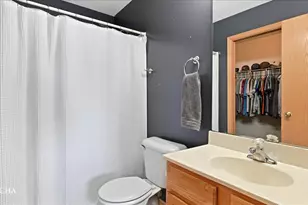1147 Alexandria Dr, Sycamore, IL 60178 - Photo 15