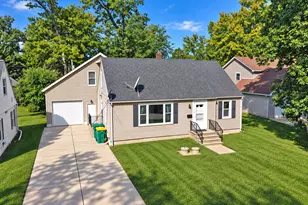 2113 Fields Pl, Ottawa, IL 61350 - Photo 1